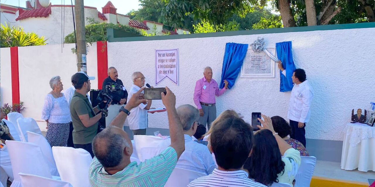 Develación de placa del primer presidente municipal de Naranjos