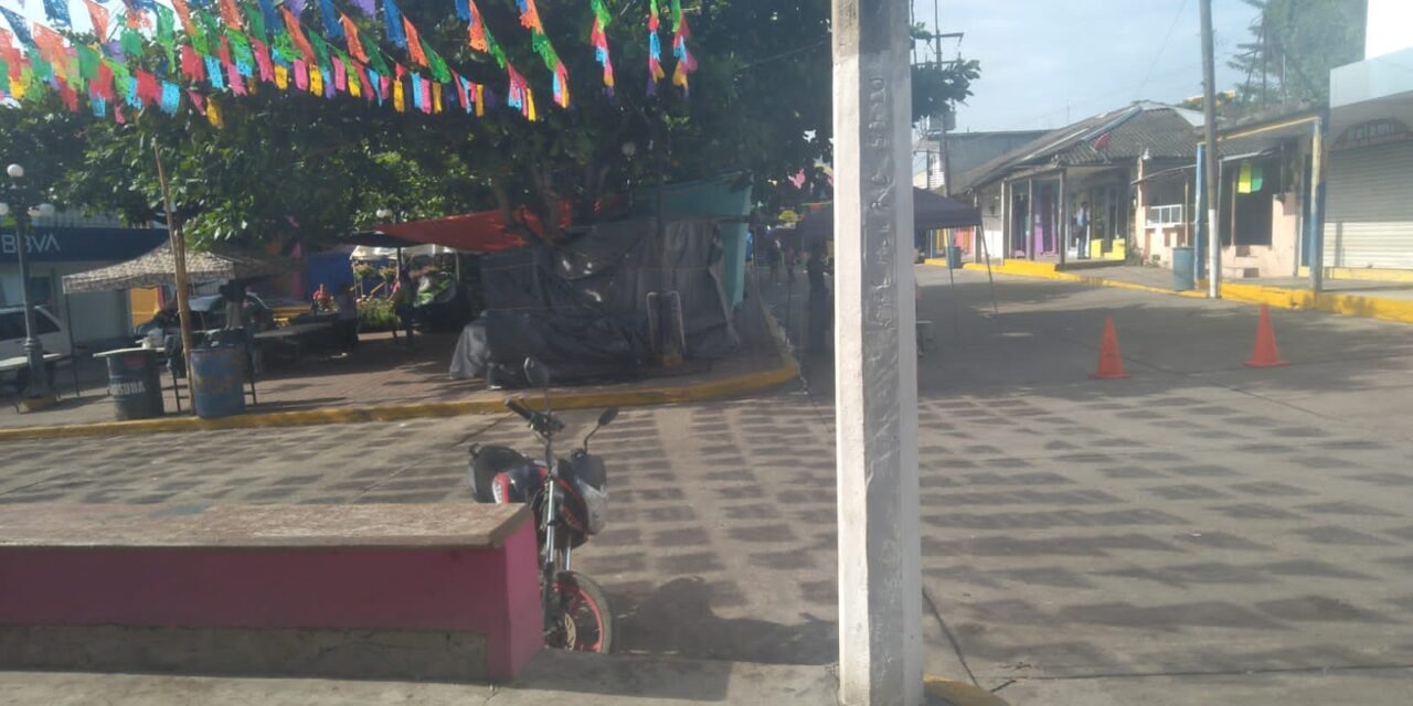 Ozuluama: Departamento de Limpia Pública Municipal Trabaja para Mantener el Orden y la Limpieza en las Áreas Públicas