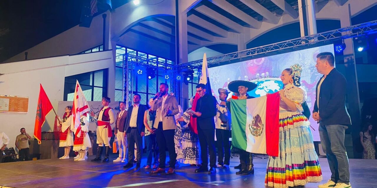 Ballets Folclóricos de Coatzintla Deleitan con su Arte en Festival Internacional de Folclore en Europa