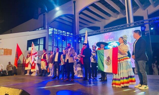 Ballets Folclóricos de Coatzintla Deleitan con su Arte en Festival Internacional de Folclore en Europa