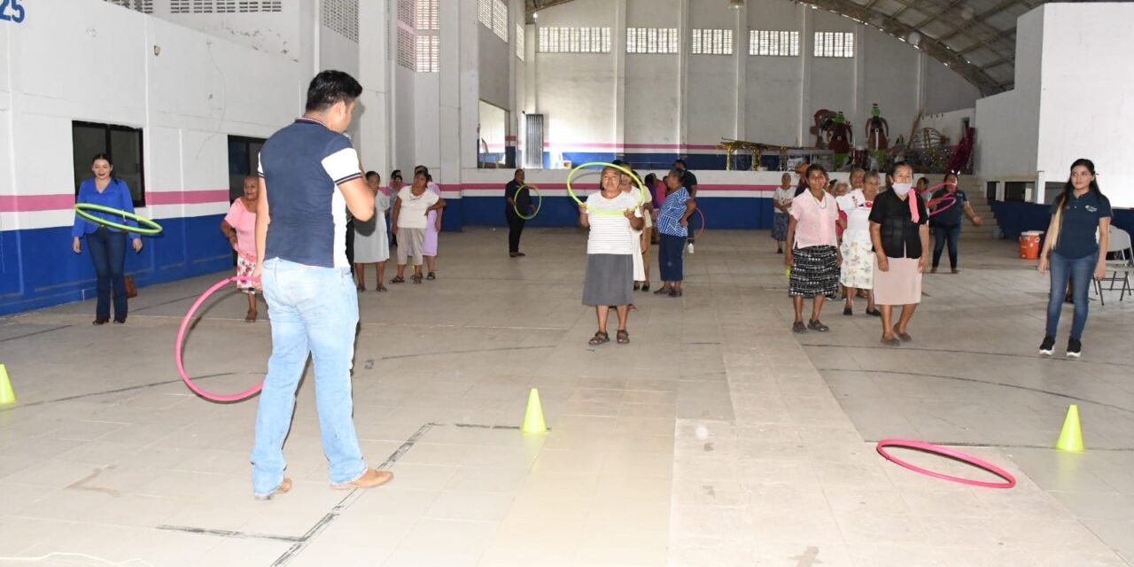 Citlaltépetl: Continúan muy entusiasmados los adultos mayores con los talleres de cantó y conservación de la semilla