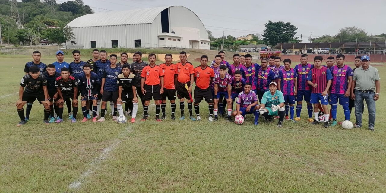 Emocionante Final de la Copa de Fútbol en Ozuluama: Alto del Tigre Vs Cucharas