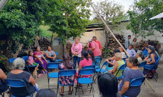 Fortaleciendo Vínculos con las Comunidades Papantecas