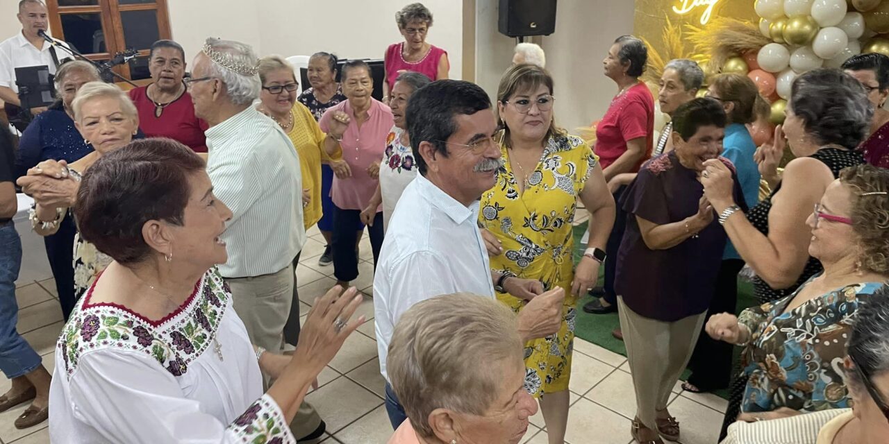 Celebración Especial en el Día del Abuelito y Abuelita en Ozuluama de Mascareñas