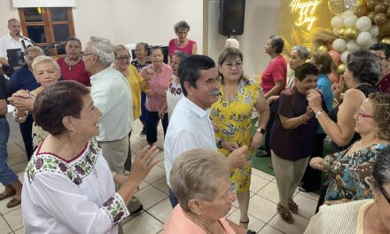 Celebración Especial en el Día del Abuelito y Abuelita en Ozuluama de Mascareñas