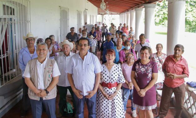 Martínez de la Torre: Rodrigo Calderón y Socorro Arias, siempre cercanos a la gente