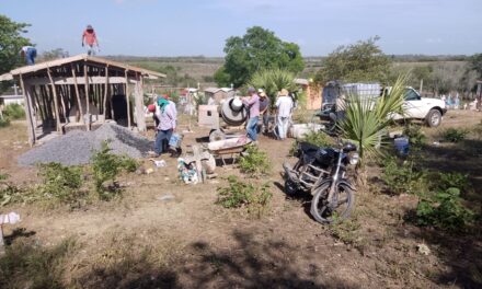 Ozuluama: Avance de Obra en el Descanso de la Congregación Tanceme