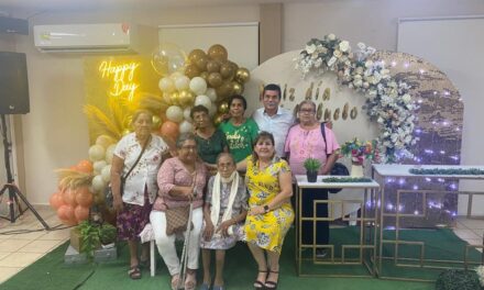 Celebración del Día Nacional del Adulto Mayor 2023 en Ozuluama de Mascareñas