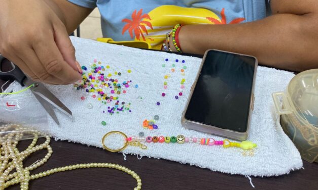 Empoderamiento y Emprendimiento a través del curso de bisutería para las Mujeres de Ozuluama