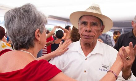 Celebración del Día Nacional de los Adultos Mayores en Papantla: Un Homenaje a la Experiencia y la Alegría
