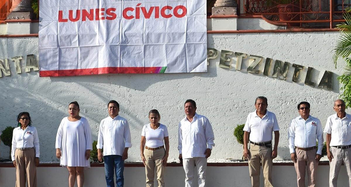 Tepetzintla: Lunes cívico