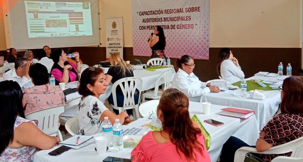 Tepetzintla: “Capacitación regional sobre auditorias municipales con perspectiva de género”