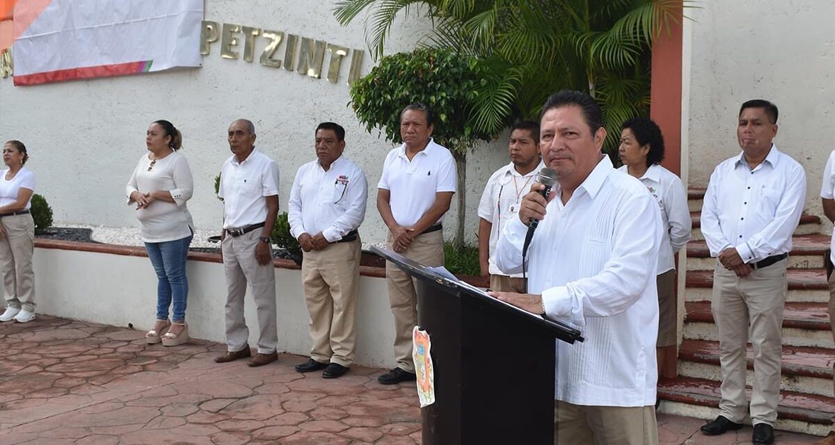 Tepetzintla: Lunes cívico
