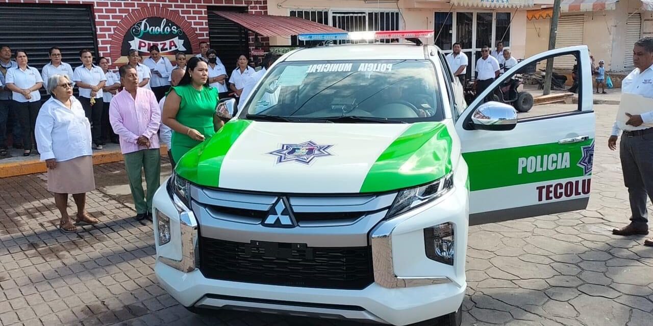 Tecolutla: Entrega de certificados a elementos de la policía municipal