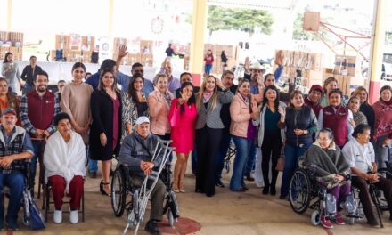 Chontla: Entrega DIF Estatal aparatos funcionales para movilidad en Huayacocotla; beneficiando a población chontleca