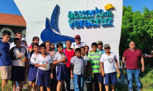 Cazones: Alumnos de la primaria Francisco I. Madero Visitan al Acuario de Veracruz 