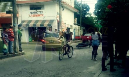 Álamo: Choque de motociclistas deja dos heridos