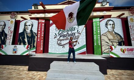 Reconocimiento a Tres Ejemplares Ciudadanos de Papantla por su Éxito en las Olimpiadas Nacionales de Oro para el Adulto Mayor