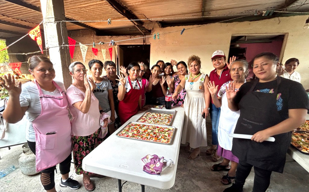Papantla: Talleres de Capacitación en El Morgadal Arenal y Agua Dulce