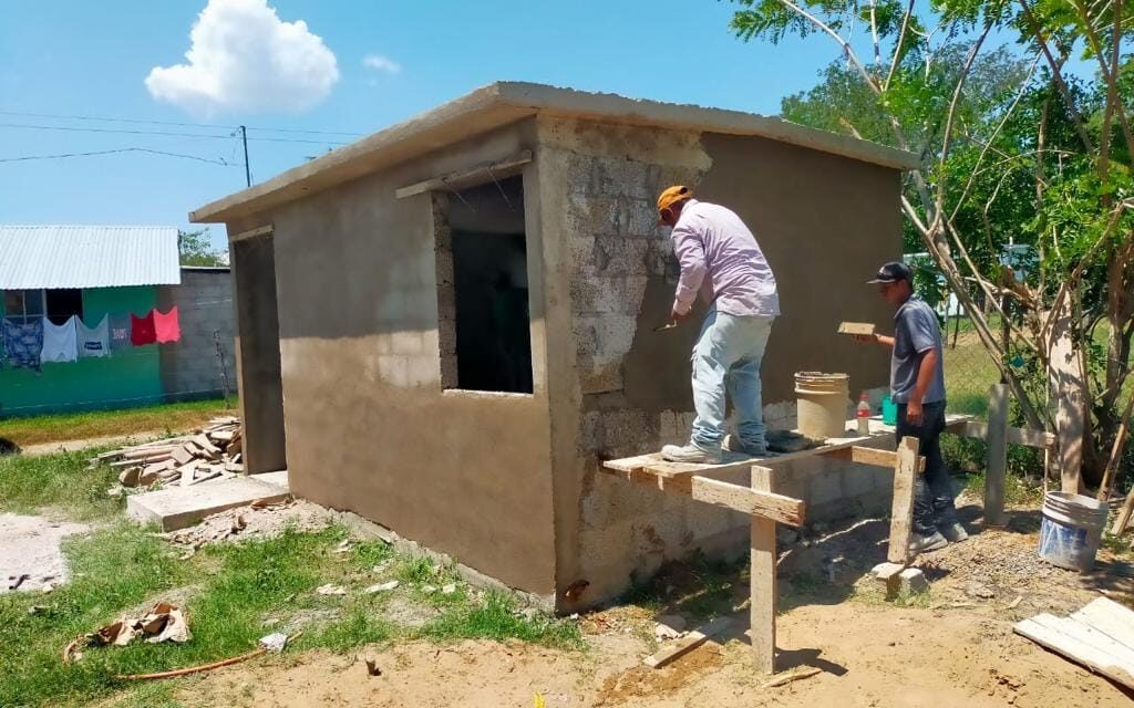 Ozuluama: Cuartos Dormitorios en la Comunidad de Campanario