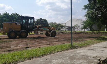 Martínez de la Torre: Mantenimiento y Mejoras en el Campo de Fútbol de la Unidad Deportiva Expo