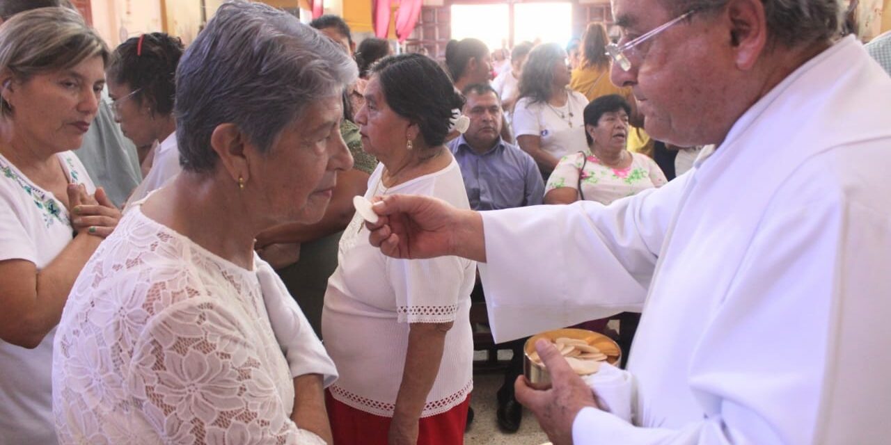 Coatzintla: Homenaje a Doña Miguelina Vázquez Gutiérrez