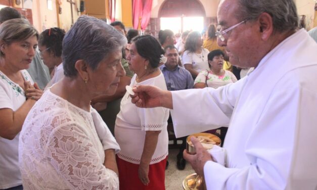 Coatzintla: Homenaje a Doña Miguelina Vázquez Gutiérrez