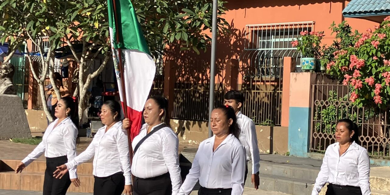 Ixhuatlan De Madero: como cada lunes se lleva acabo la ceremonia cívica
