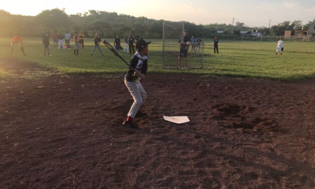 Ozuluama: Éxito y Emoción en las Clases de Béisbol en el Campo 5 de Mayo