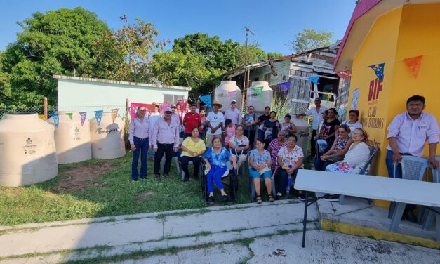 Décima Entrega del Programa de Almacenamiento Adecuado de Agua en Ozuluama