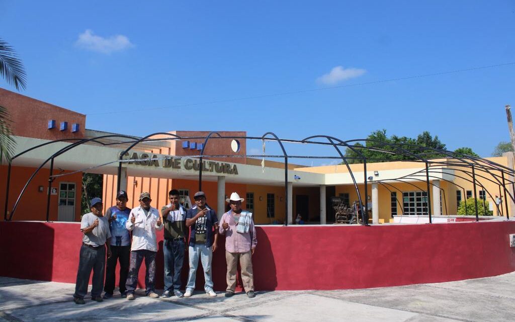 Coatzintla: Inicio de Trabajos de Remozamiento en Casa de Cultura de la Cabecera Municipal