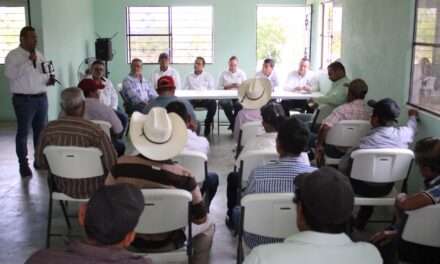 Apoyo Económico a la Asociación de Usuarios de Ozuluama en Paso Real