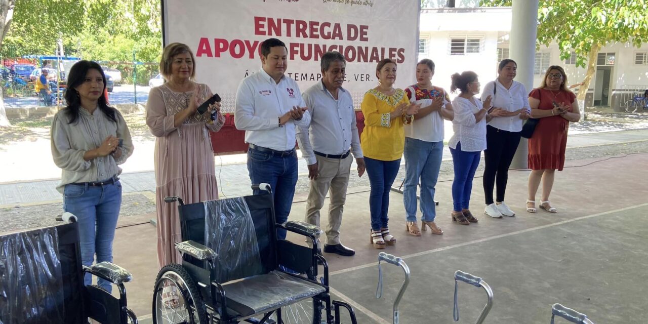 Entrega de Aparatos Funcionales a Beneficiarios en Álamo Temapache