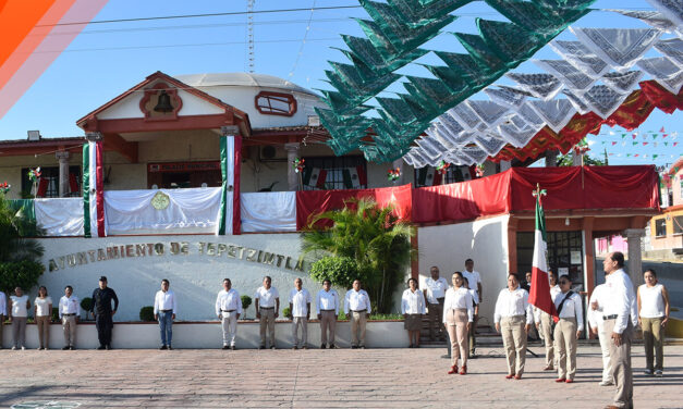 Tepetzintla: Lunes cívico