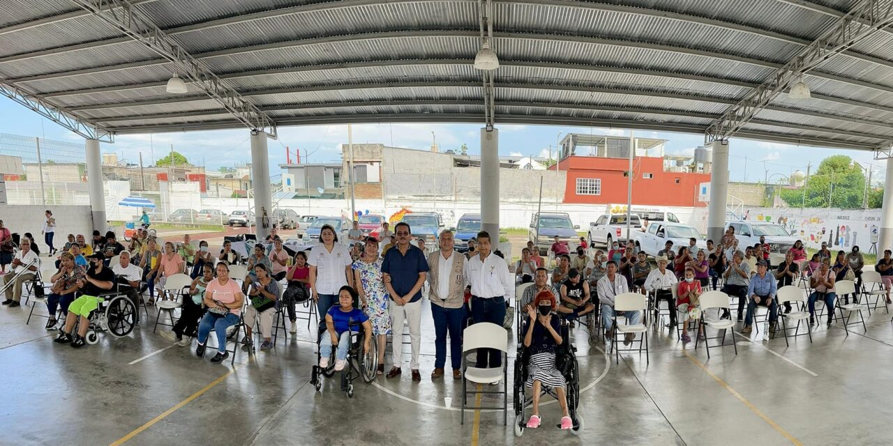 Martínez de la Torre: Rodrigo Calderón y Socorro Arias trabajan para generar bienestar social