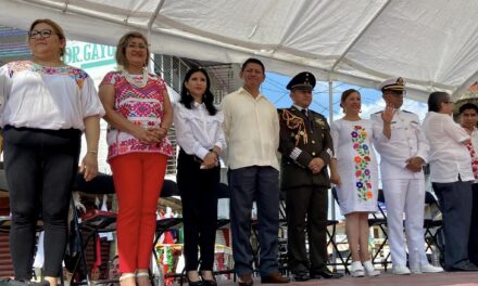 Álamo: Desfile Conmemorativo al 213 Aniversario del Inicio de la Independencia de México