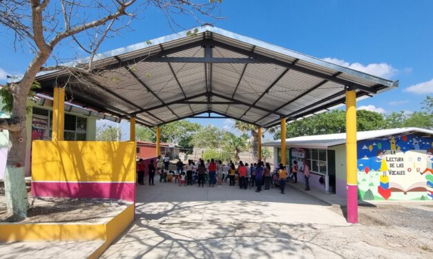 Ozuluama: Inauguración de la Galera de Usos Múltiples en el Jardín de Niños Juan Escutia en Paso Real