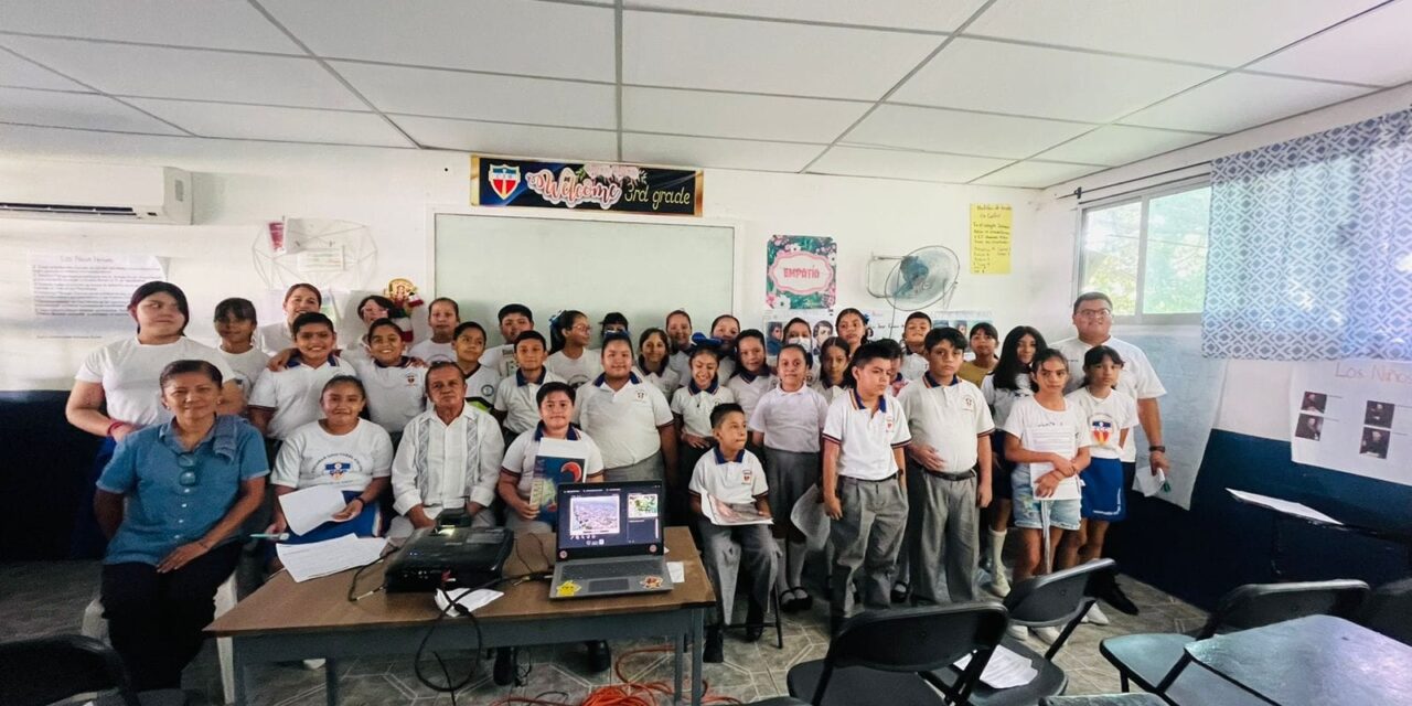 Alumnos del Colegio Cristóbal Colón Aprenden sobre Martínez de la Torre