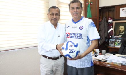 Gutiérrez Zamora: Entrega de Recurso Didáctico para la Escuela de Fútbol Juvenil Toros F.C.