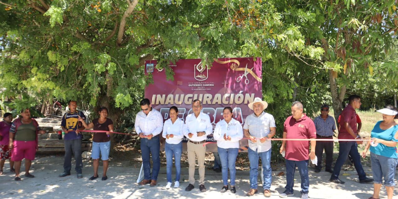 Continúa la entrega de obra pública en Gutiérrez Zamora