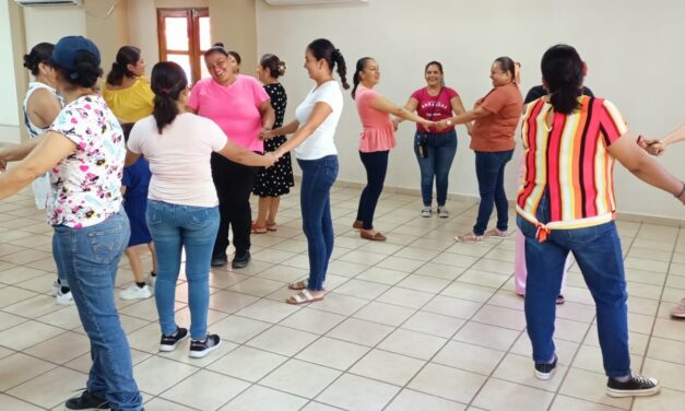 Reunión Mensual de Maestras de los CAIC Municipales en Ozuluama