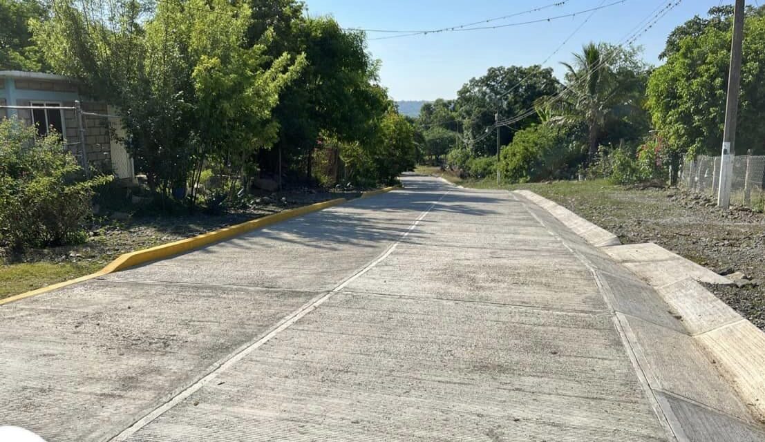 TEPETZINTLA: CONSTRUCCIÓN DE RAMPA DE CONCRETO HIDRÁULICO PRIMERA Y SEGUNDA ETAPA EN LA COMUNIDAD DE SAN JOSE