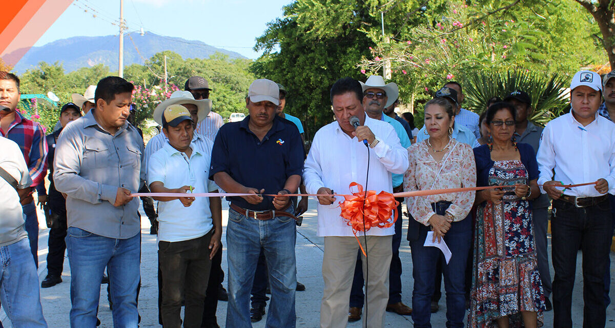 «Inauguración de Rampa de Concreto Hidráulico en San José Marca un Avance Significativo para Tepetzintla»