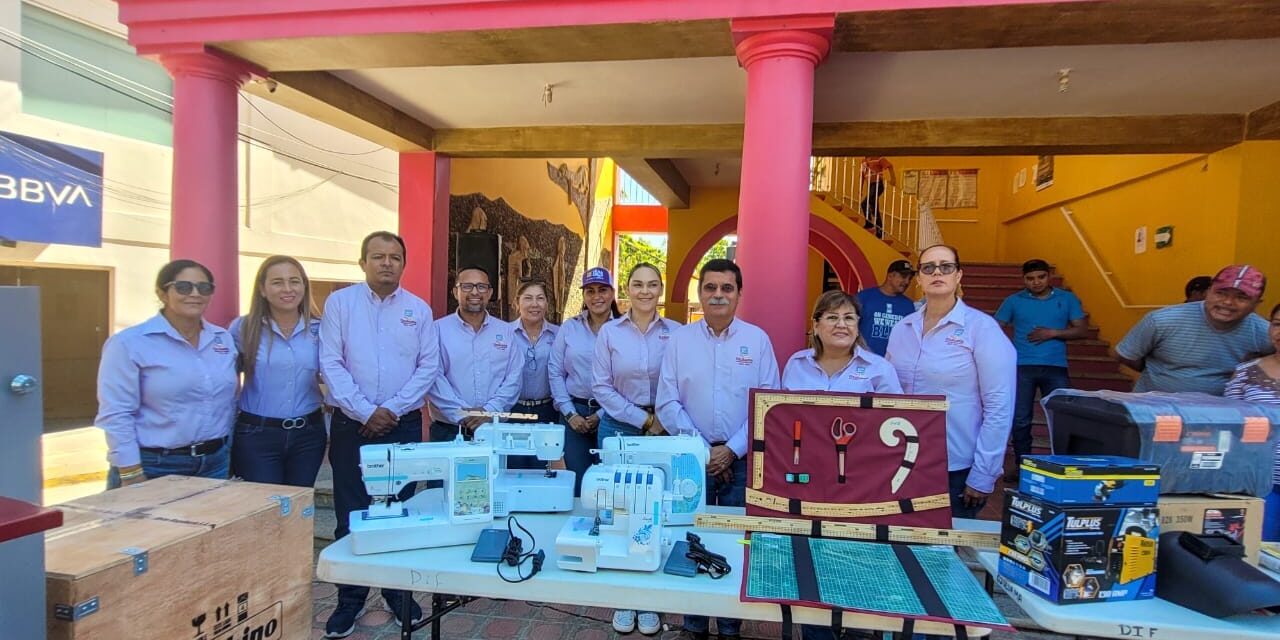 Entrega del Programa Proyectos Productivos en Ozuluama de Mascareñas