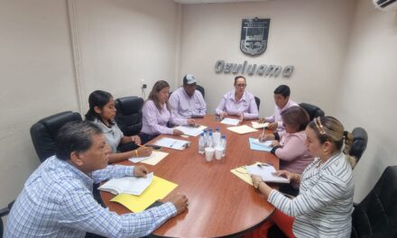 Ozuluama: Reunión con Supervisores Escolares sobre Becas Municipales