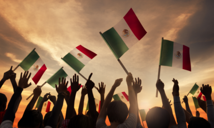 Papantla: Convocatoria a Gran Desfile Infantil Patrio 2023