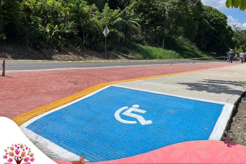 TEPETZINTLA: INAUGURACIÓN DE LOS ANDADORES EN ACCESO PRINCIPAL 