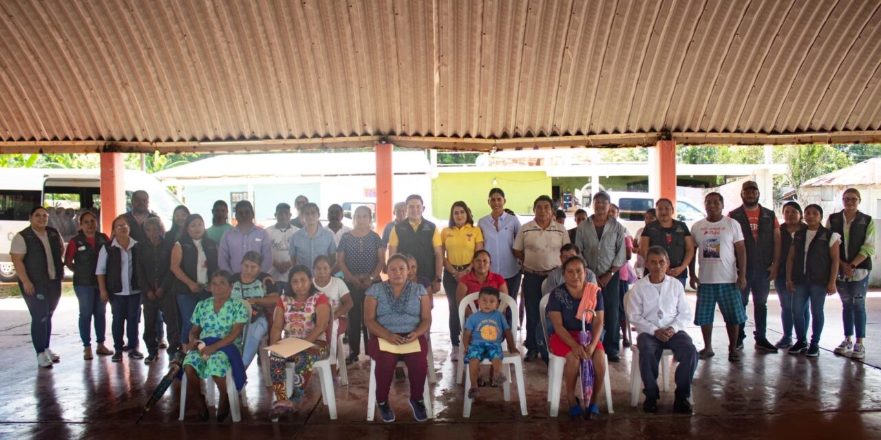 Chontla: jornada de diferentes servicios