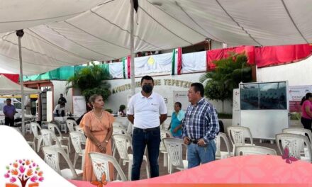 TEPETZINTLA: ALCALDE ROBERTO MIGUEL GALVÁN GESTIONA ATENCION MÉDICA DE PEMEX EN COORDINACIÓN CON EL DIF MUNICIPAL