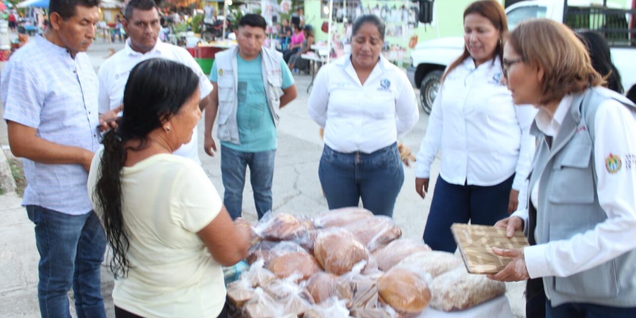 Chinampa De Gorostiza:  «Apoyo Municipal al Emprendimiento: Gabriel Morelos Francisco en el Mercado Social de Colonia San Pedro»